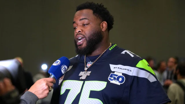 The Seahawks Offensive Line Shows the Value of Anthony Bradford