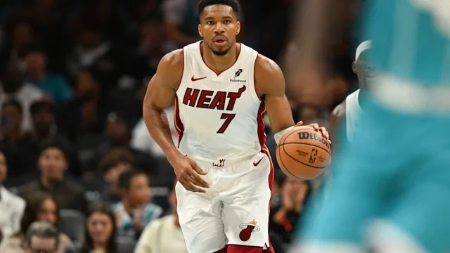 Bucks mock Heat after first win of the season as Miami fall to 0-4 with Giannis Antetokounmpo