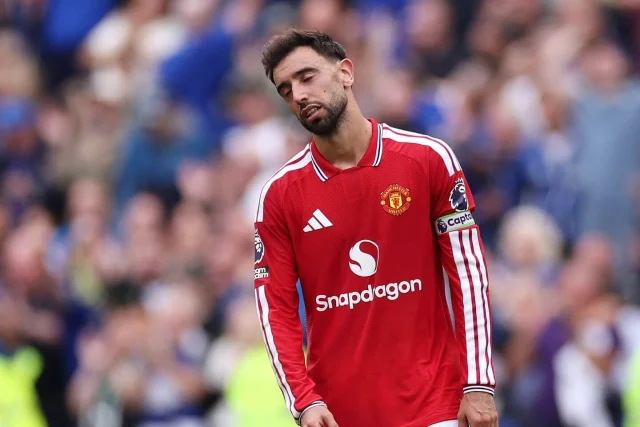 Manchester United vs Bournemouth live updates: Bruno Fernandes left out of starting XI for Premier League match