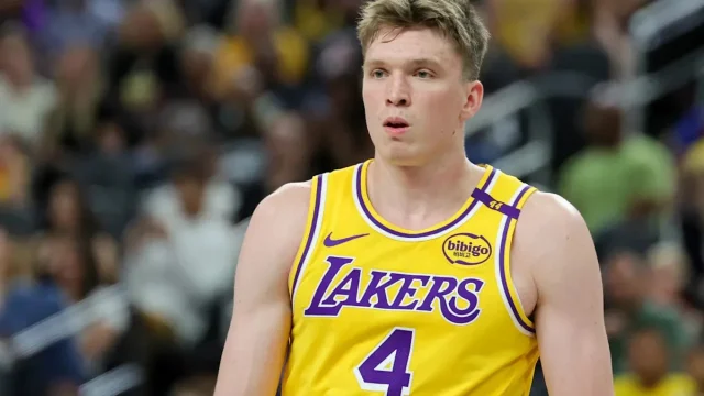 Knicks' Mike Brown outlines initial plans for former Lakers guard