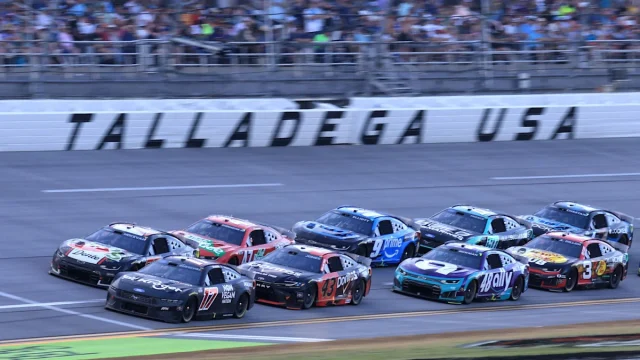 Two Crew Chiefs Break Down Sunday’s Talladega Strategy