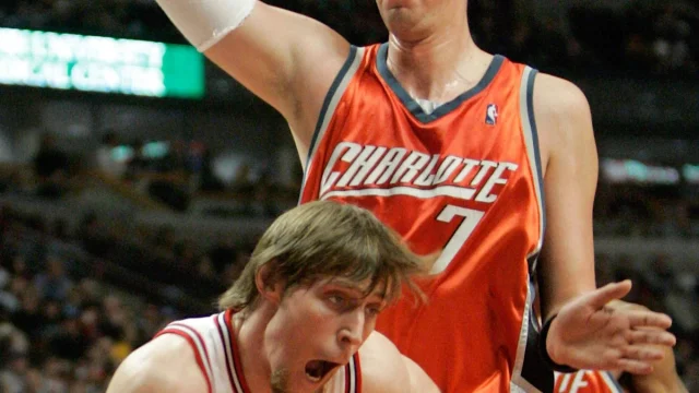 Charlotte Bobcats jersey history No. 7 Primoz Brezec 2004-2008