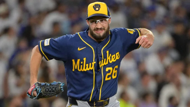 Brewers Are Doing Something No MLB Playoff Team Has Done in 30 Years