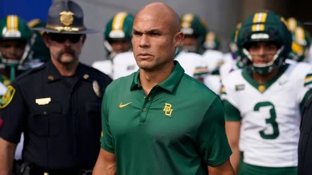 Dave Aranda was not able to sustain early success at Baylor, finishing his tenure there with a 40-40 record.