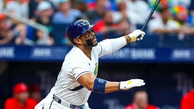 “Ridiculous”; “Fake Pitch Com Issues, Fake Injuries” – Fans Accuse Yandy Diaz & Rays Of Foul Play In World Series Loss Vs Brewers