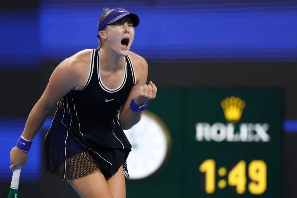 Andreeva, Bartunkova reach China Open semis with straight-set wins