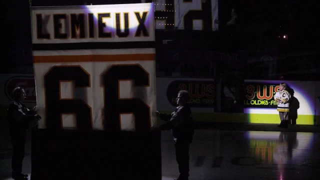 Austin Lemieux, son of hockey great Mario Lemieux, shoots 66 to reach PGA Tour event