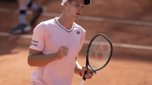 Hubert Hurkacz Has the Weirdest Big Three Resume in Tennis