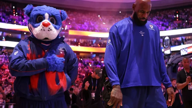 ‘Anti-American hacks’ – Riley Gaines uses first amendment to rip LeBron James