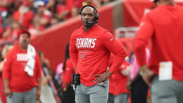 DeMeco Ryans rips ‘ridiculous’ penalty woes that keep costing Texans games