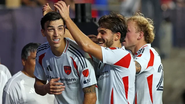 🤝 Petar Musa pulls level with MLS icon with key brace for soaring Dallas