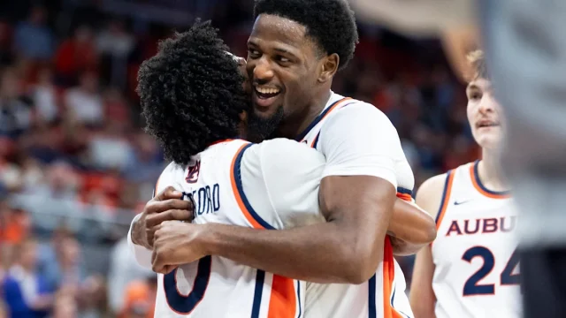 Auburn basketball ends preseason schedule with 80-68 win over Samford