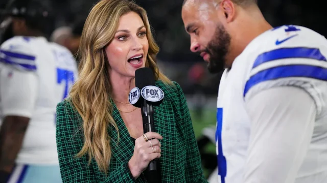 ‘You couldn’t wear…’ – FOX reporter recalls when Dak Prescott called out her Christmas Eve outfit