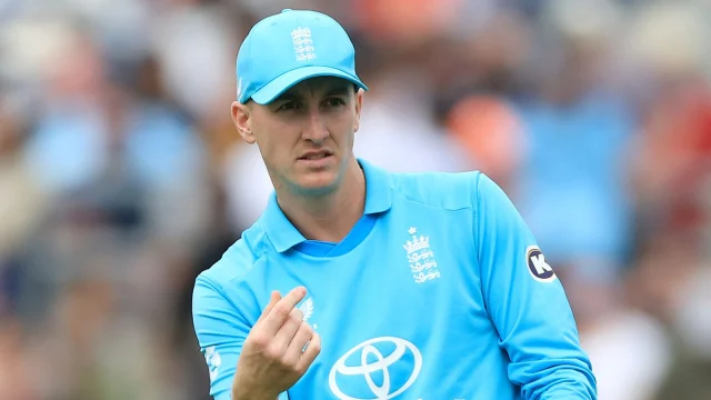 England aim for first win of ODI tri-series as they face Pakistan LIVE!
