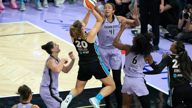 Let's put the blame for the WNBA Finals Game 6 scheduling debacle where it belongs: with the league and the Dream