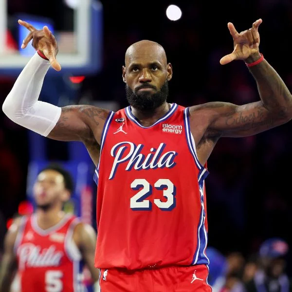 LeBron James shines vs. Knicks in 'his best game' with 76ers