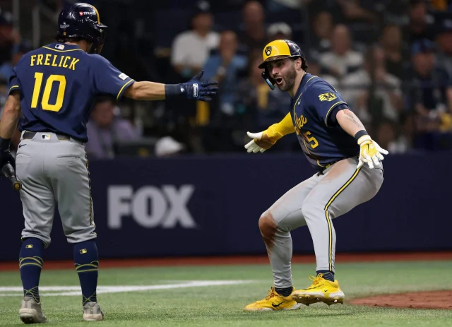 An 8-run inning, a roaring road crowd and 1 win to go: The Brewers are almost there