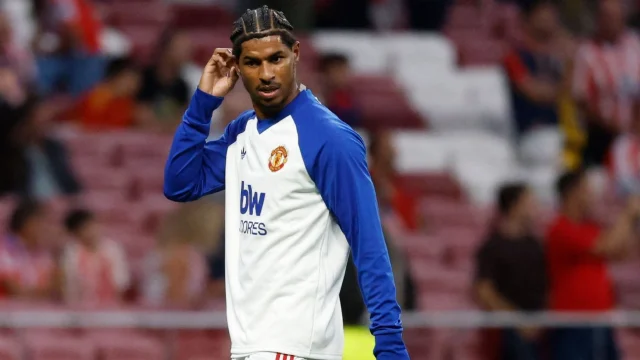 Transfer rumors, news: Everton eye loan for Man United's Rashford