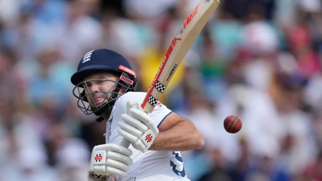 Cricket great Anderson leaves Lancashire after 25 years and sad how time at club has finished