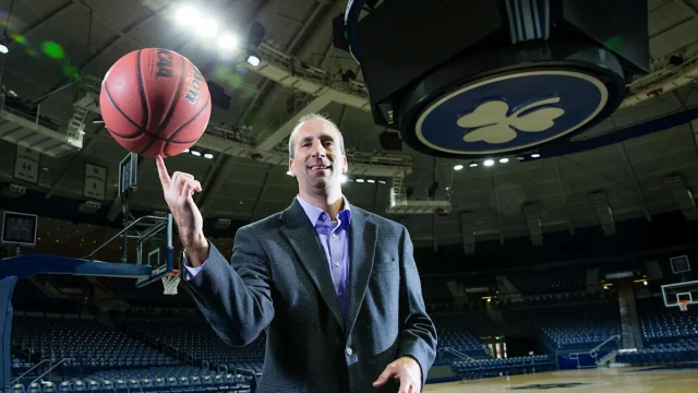 Talk Notre Dame basketball with NDI's Tom Noie