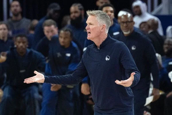 Steve Kerr, Chris Finch want NBA to alter how it calls flopping techs