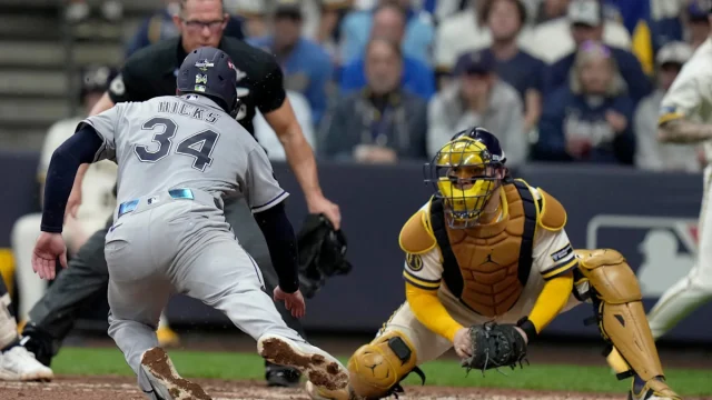 When is next World Series game? Brewers vs. Rays schedule for Game 3