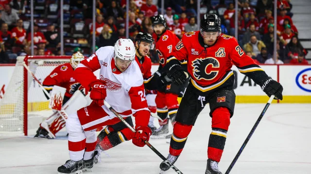 Second-Period Misery Costs Red Wings in Loss to Calgary Flames