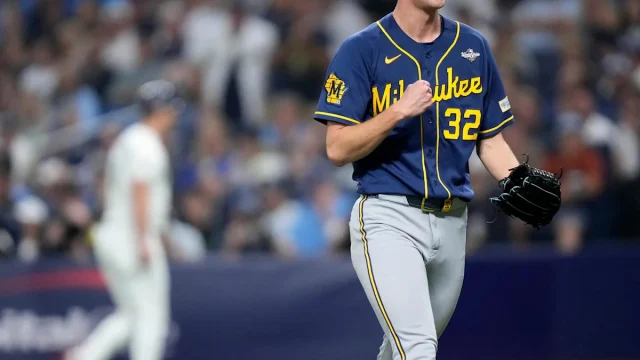 Brewers win first World Series, ending 58-season wait. Who's left?