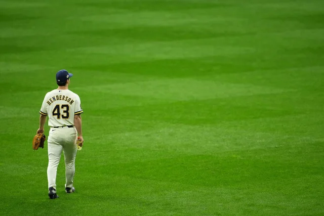 Rays vs. Brewers live updates: MLB World Series Game 2 score, predictions and lineups