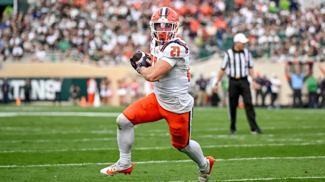 Oregon Collapses in Second Half as Illinois Pulls Off 21-10 Upset