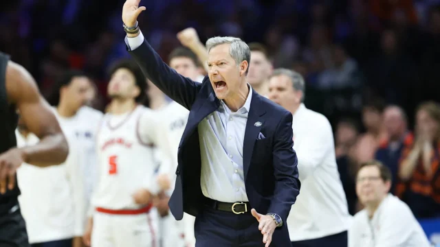 No. 9 Virginia looks to maintain momentum from Ryan Odom’s 30-win debut season