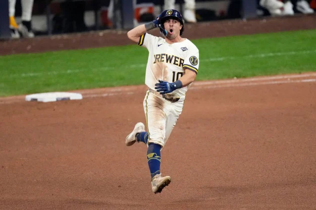 Rays vs. Brewers score, live updates: Milwaukee ties game on Frelick homer in MLB World Series Game 2