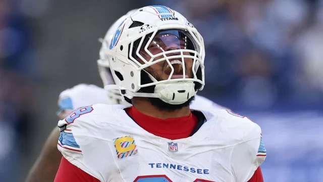 Sources: Bears acquire All-Pro DT Jeffery Simmons in trade with Titans