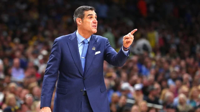 Jay Wright, among HOF inductees, stunned by present-day hoops landscape
