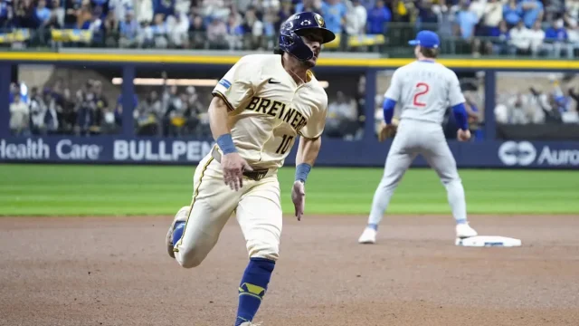 Brewers just pulled off something no World Series team had ever done before