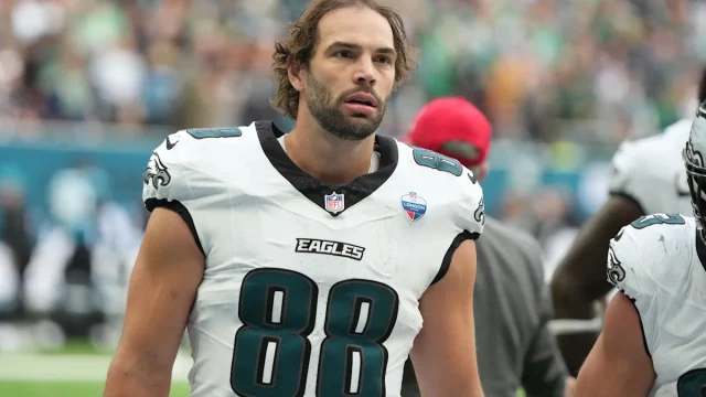 Is Dallas Goedert playing vs. Cowboys? Latest on Eagles tight end