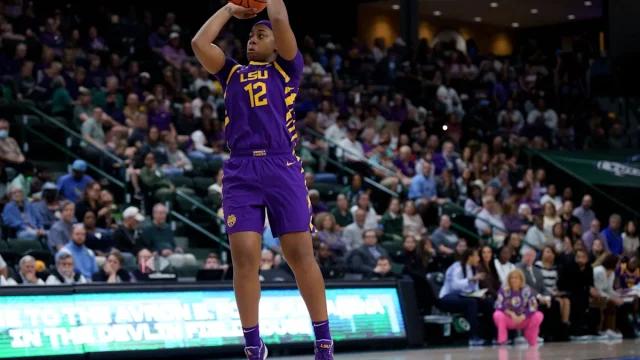 Three takeaways from LSU women's basketball's preseason scrimmage