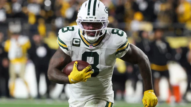 Will Josh Jacobs get full workload in Week 7? NFL insider weighs in