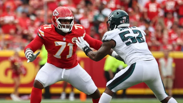 Sources: Josh Simmons told to leave Chiefs meeting by Andy Reid, Patrick Mahomes