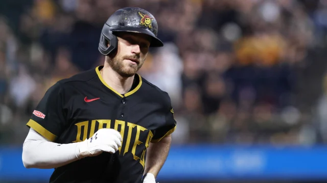 Pirates Could Have Easier Time Re-Signing Brandon Lowe Than Expected