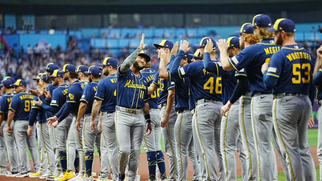 Brewers vs. Rays live updates, World Series lineups, where to watch: Brewers one win from first championship in franchise history