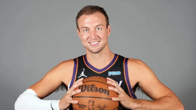 Is Luke Kennard playing tonight? Suns vs. Warriors injury report