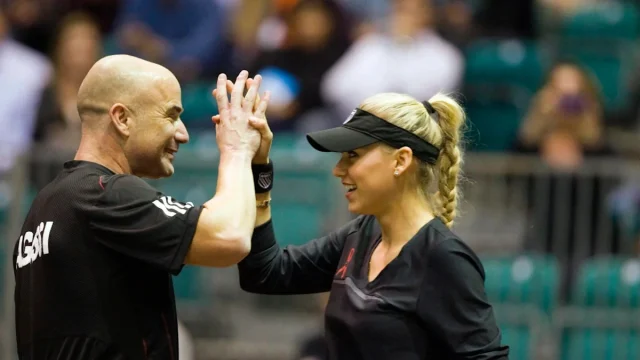 Where is former WTA World No. 8 Anna Kournikova?