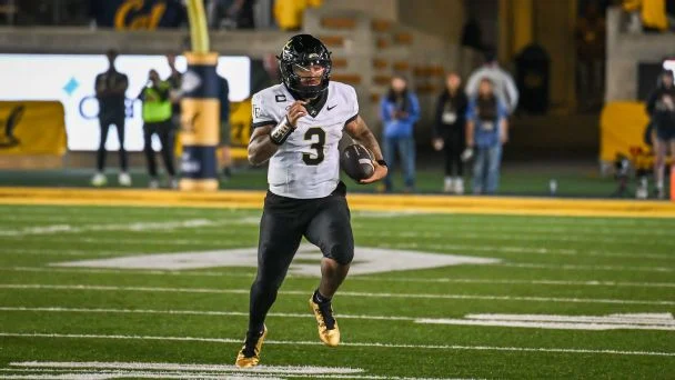 Wake Forest quarterback Gio Lopez passed for 267 yards and four touchdowns in a big win over Cal.