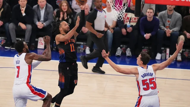 Knicks get their first win and look like the team of last spring, not the last week