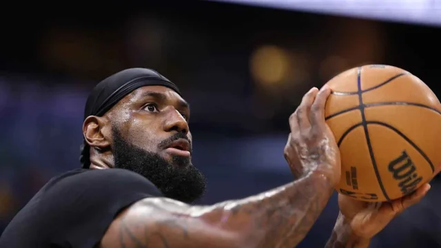 76ers make roster request due to injury that forced LeBron James into center role