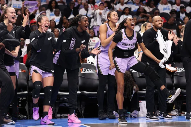 Valkyries vs. Dream live updates: Valkyries race to massive halftime lead over Dream in WNBA Finals Game 4