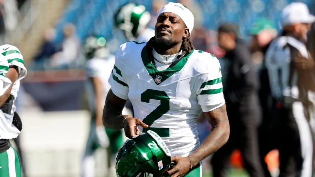 Jets' Brownlee says he was benched for missing meetings, but 'good' for Sunday