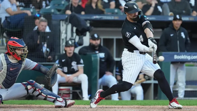 Two Veterans the Chicago White Sox Cannot Afford To Let Walk This Offseason