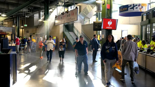 Another over-capacity crowd for Brewers' World Series Game 2